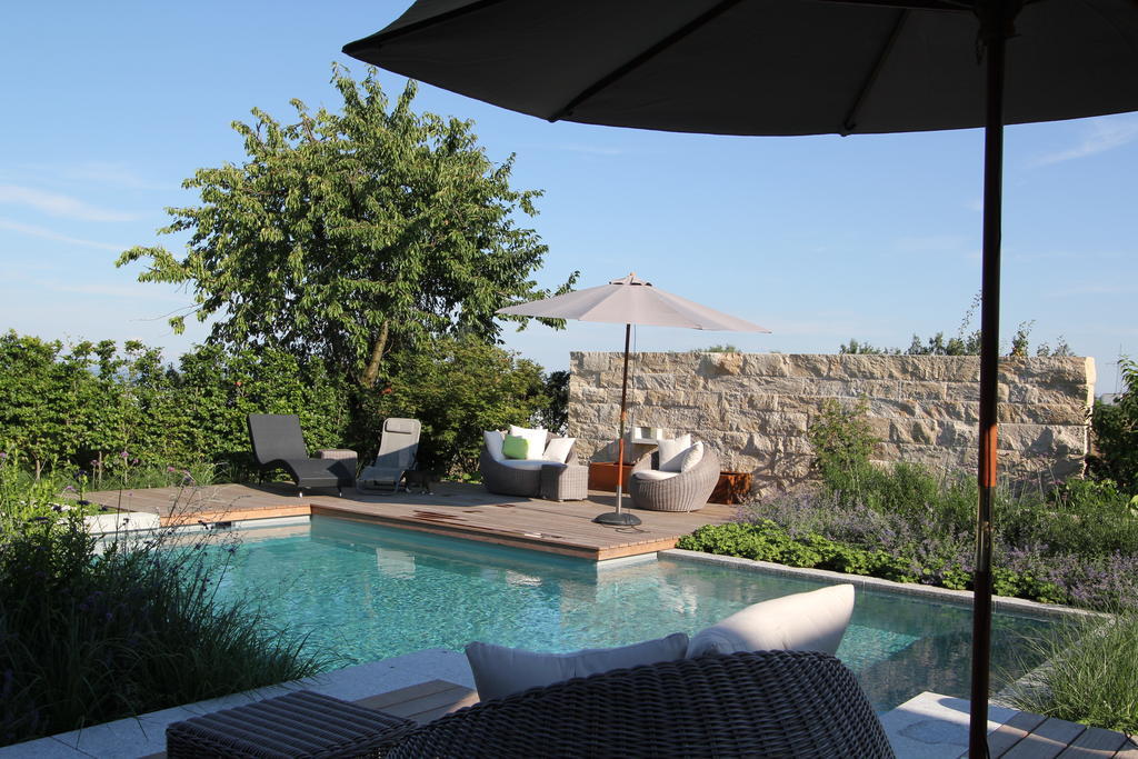 Hotellerie&Spa "Einfach Schon" Dresden Eksteriør billede